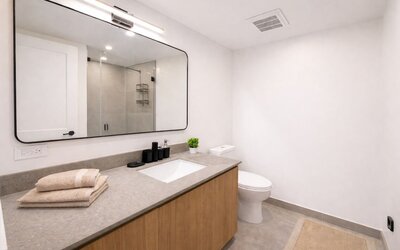 The Urban Suites - 501 First Residence