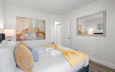 Stunning 2 Bedroom 1 Bath Home near BART