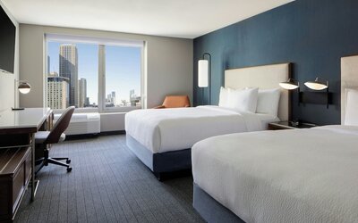Courtyard by Marriott Chicago Downtown River North