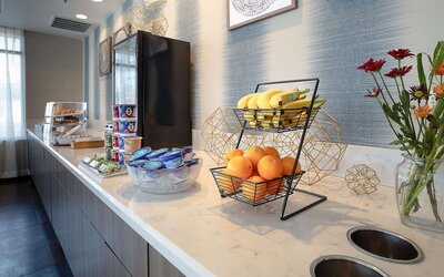 Hawthorn Suites by Wyndham Oakland/Alameda