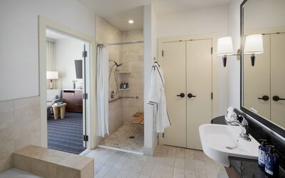 Casa Madrona Hotel & Spa