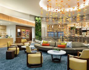 DoubleTree by Hilton Chicago - Magnificent Mile