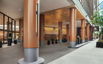 DoubleTree by Hilton Chicago - Magnificent Mile