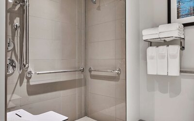 Hyatt Place Chicago Medical/University District