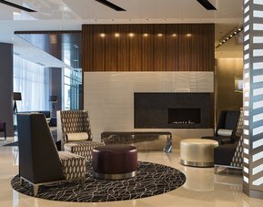 Hotel Chicago Downtown, Autograph Collection by Marriott