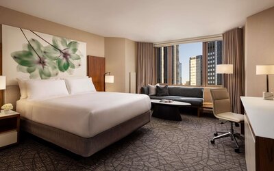 Fairmont Chicago at Millennium Park Gold Experience