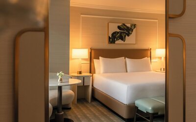 Fairmont Chicago at Millennium Park Gold Experience