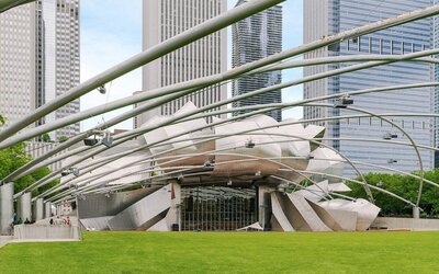 LIVN - Millennium Park Downtown Chicago