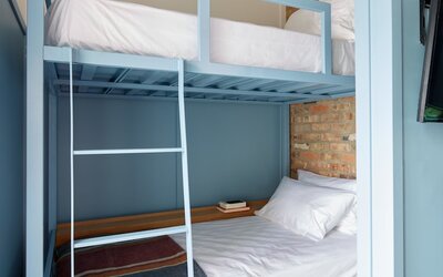 The Chicago Hotel Collection - Wrigleyville