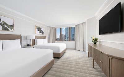Fairmont Chicago at Millennium Park