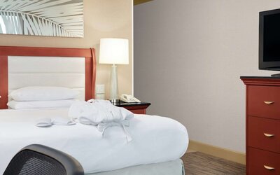 DoubleTree by Hilton Hotel Miami Airport & Convention Center