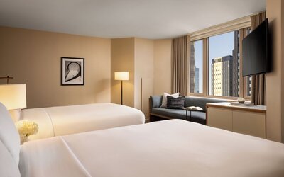 Fairmont Chicago at Millennium Park