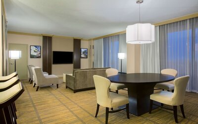 DoubleTree by Hilton Hotel Miami Airport & Convention Center