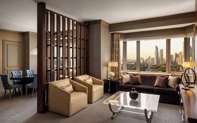 Fairmont Chicago at Millennium Park