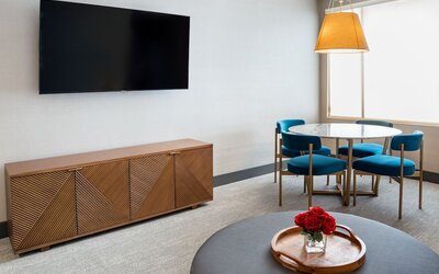 SpringHill Suites by Marriott Chicago Chinatown