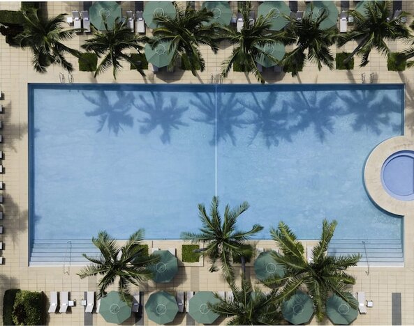 Four Seasons Hotel Miami