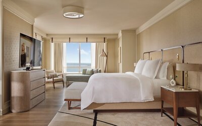 Four Seasons Hotel Miami