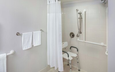Courtyard by Marriott Miami Airport