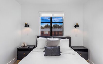 Lux Retreat By Renzzi