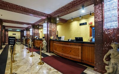 Congress Plaza Hotel