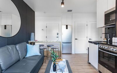 Lux Retreat By Renzzi