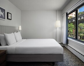 Sonesta ES Suites Chicago Downtown Magnificent Mile - Medical