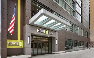 Home2 Suites by Hilton Chicago River North