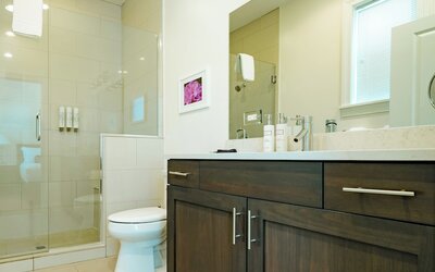 The Guesthouse Hotel
