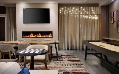 DoubleTree by Hilton Chicago Midway Airport