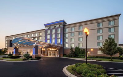 DoubleTree by Hilton Chicago Midway Airport