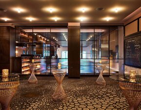 Hotel EMC2, Autograph Collection