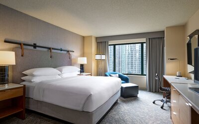 Sheraton Grand Chicago Riverwalk