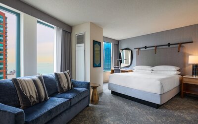 Sheraton Grand Chicago Riverwalk