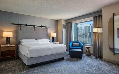 Sheraton Grand Chicago Riverwalk