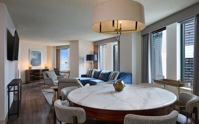 Sheraton Grand Chicago Riverwalk
