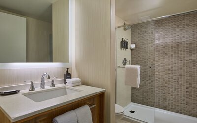 Sheraton Grand Chicago Riverwalk