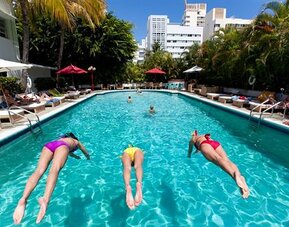 Dorchester Hotel