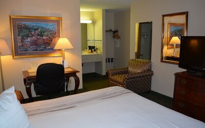 Chicago Lake Shore Hotel