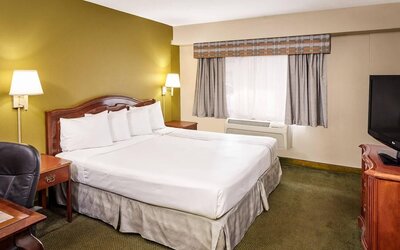 Chicago Lake Shore Hotel