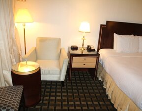 Bedford Plaza Hotel - Boston