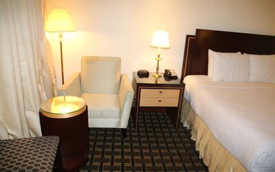 Bedford Plaza Hotel - Boston