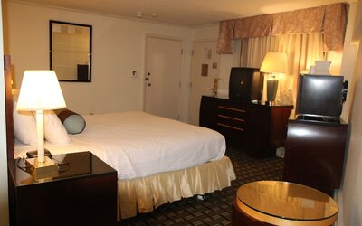 Bedford Plaza Hotel - Boston