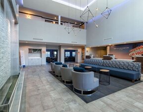 La Quinta Inn & Suites by Wyndham Las Vegas Airport South