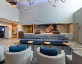 La Quinta Inn & Suites by Wyndham Las Vegas Airport South