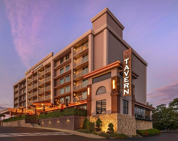 Best Western Plus Waltham Boston