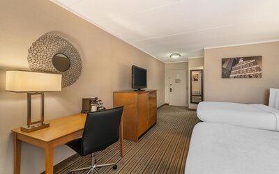 Best Western Plus Waltham Boston