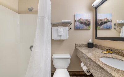 Best Western Plus Waltham Boston