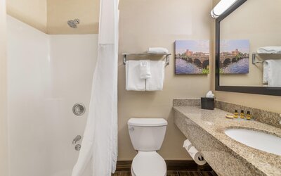 Best Western Plus Waltham Boston