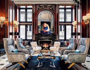 The Blackstone, Autograph Collection