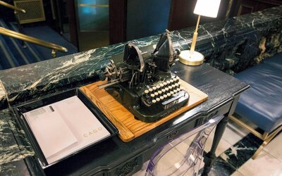 The Blackstone, Autograph Collection